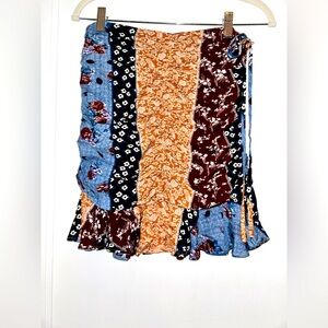 Womens gorgeous Floral Patchwork Skirt - Multicolor side zip size small